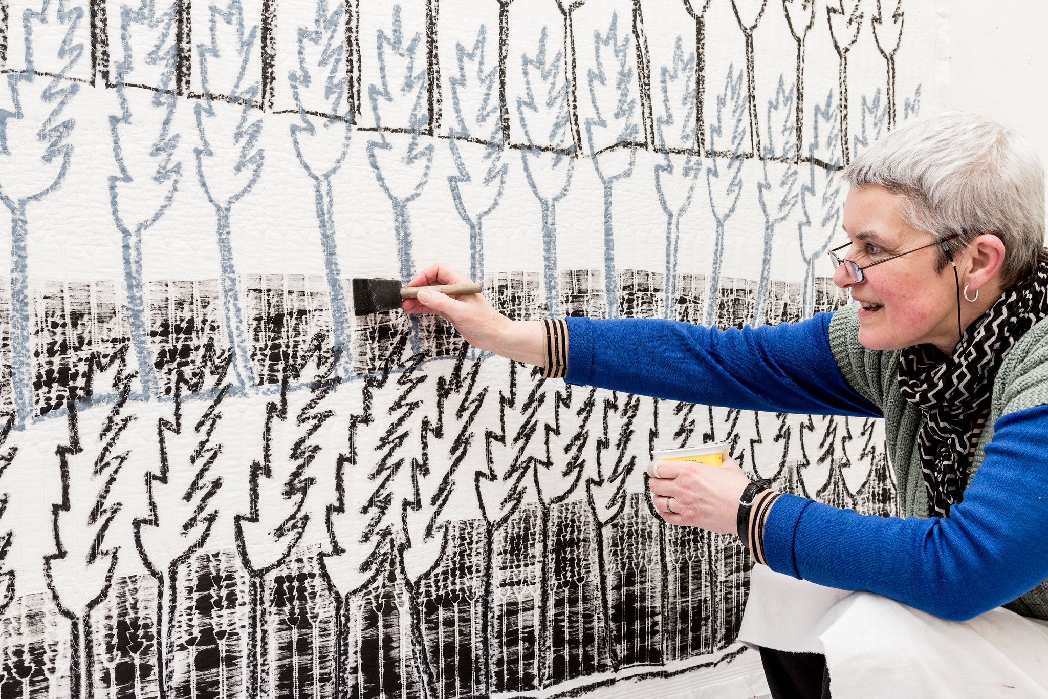 strategy Woman painting